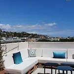 Rooftop Du Lavandou - Terrace And Pool Apartment Le Lavandou