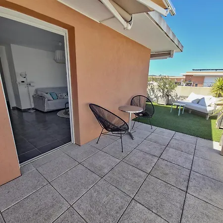 Apartamento Rooftop Du Lavandou - Terrace And Pool Le Lavandou