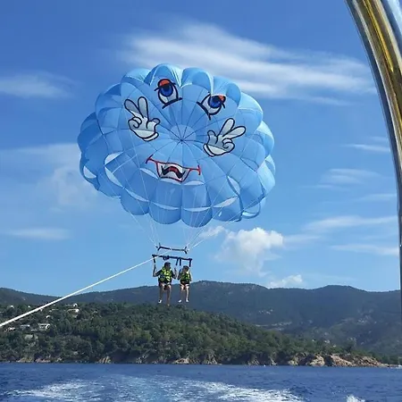 Rooftop Du Lavandou - Terrace And Pool Apartamento