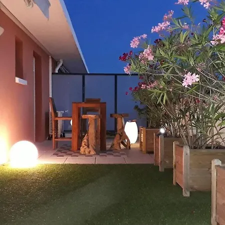 Appartamento Rooftop Du Lavandou - Terrace And Pool Le Lavandou