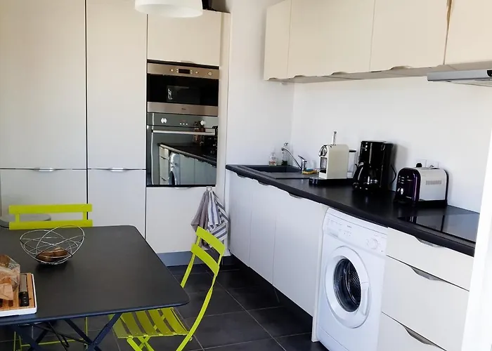 Apartman Rooftop Du Lavandou - Terrace And Pool